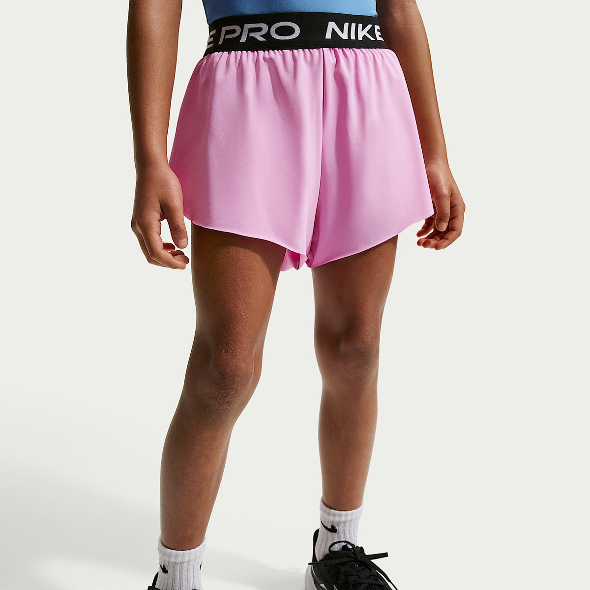 Shorts 2 en 1 Dri-FIT para niños talla pequeña Nike Pro – Morado – vista 2