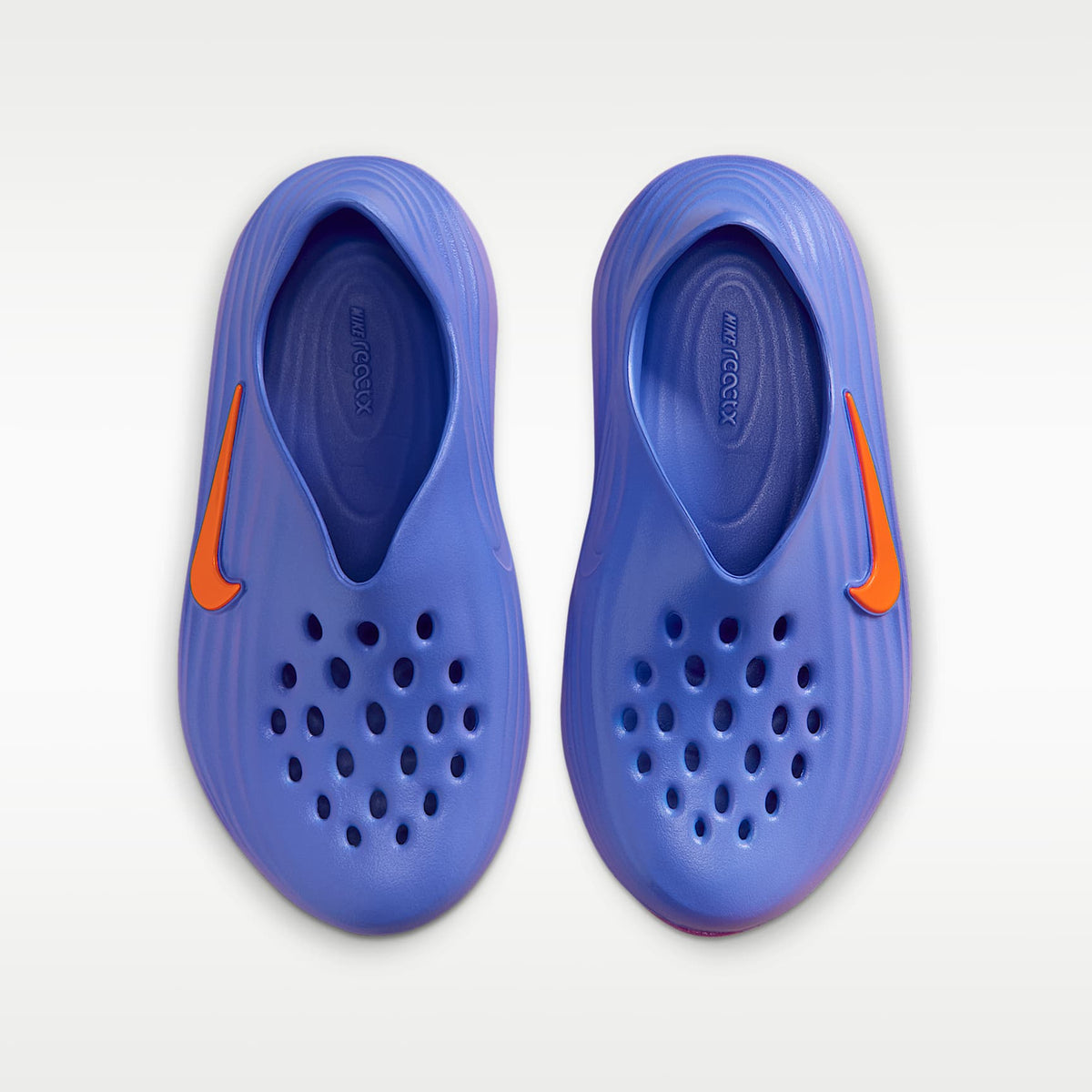Nike ReactX Rejuven8 – Azul medio/Violeta brillante/Naranja césped – vista 4