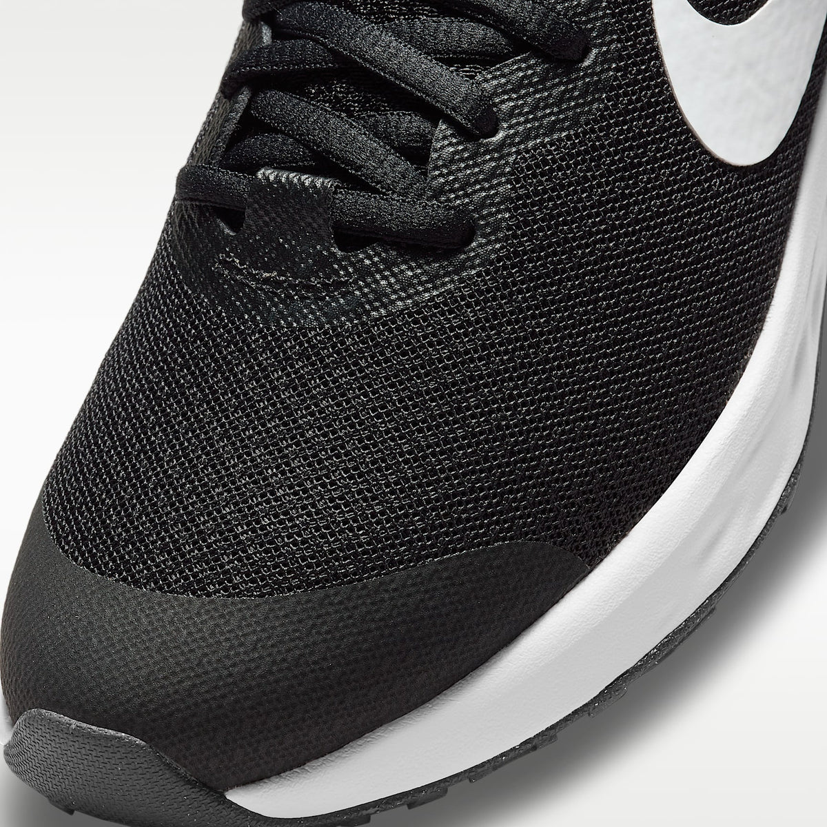 Nike Revolution 6 – Negro/Gris humo oscuro/Blanco – vista 7