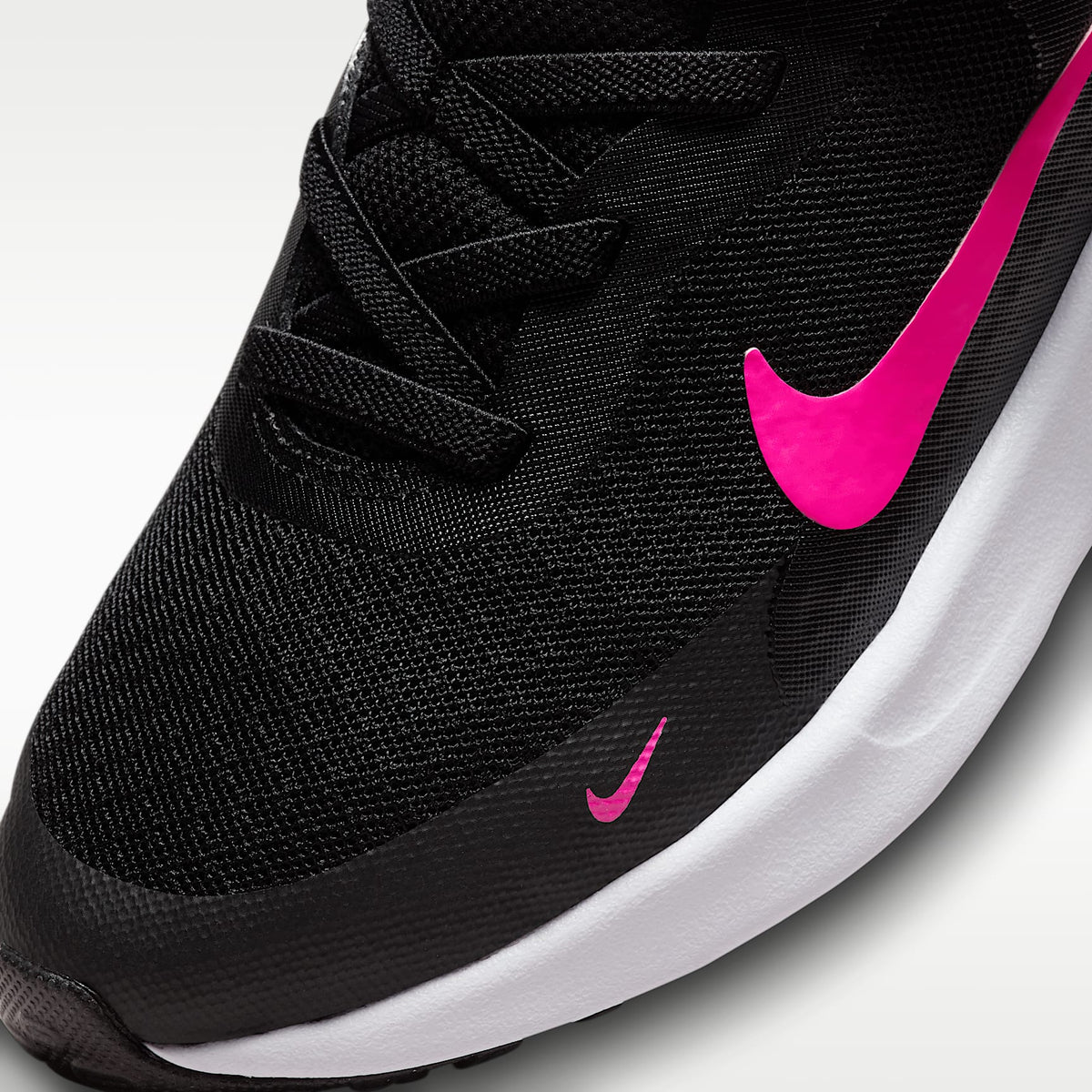 Nike Revolution 7 – Negro/Blanco/Hiperrosa – vista 7