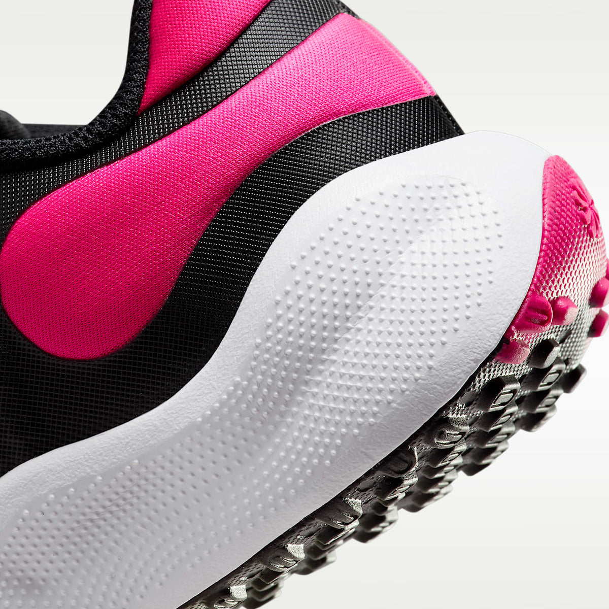 Nike Revolution 7 – Negro/Blanco/Hiperrosa – vista 8