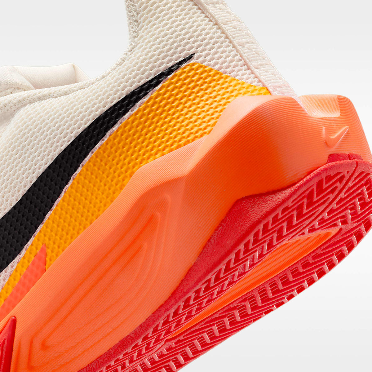 Nike S.T. Dynamite – Tiza/Rojo picante/Naranja total/Negro – vista 8