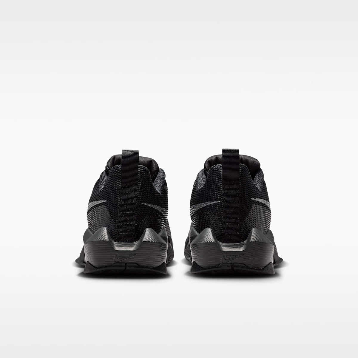Nike S.T. Dynamite – Negro/Gris humo oscuro/Negro – vista 6