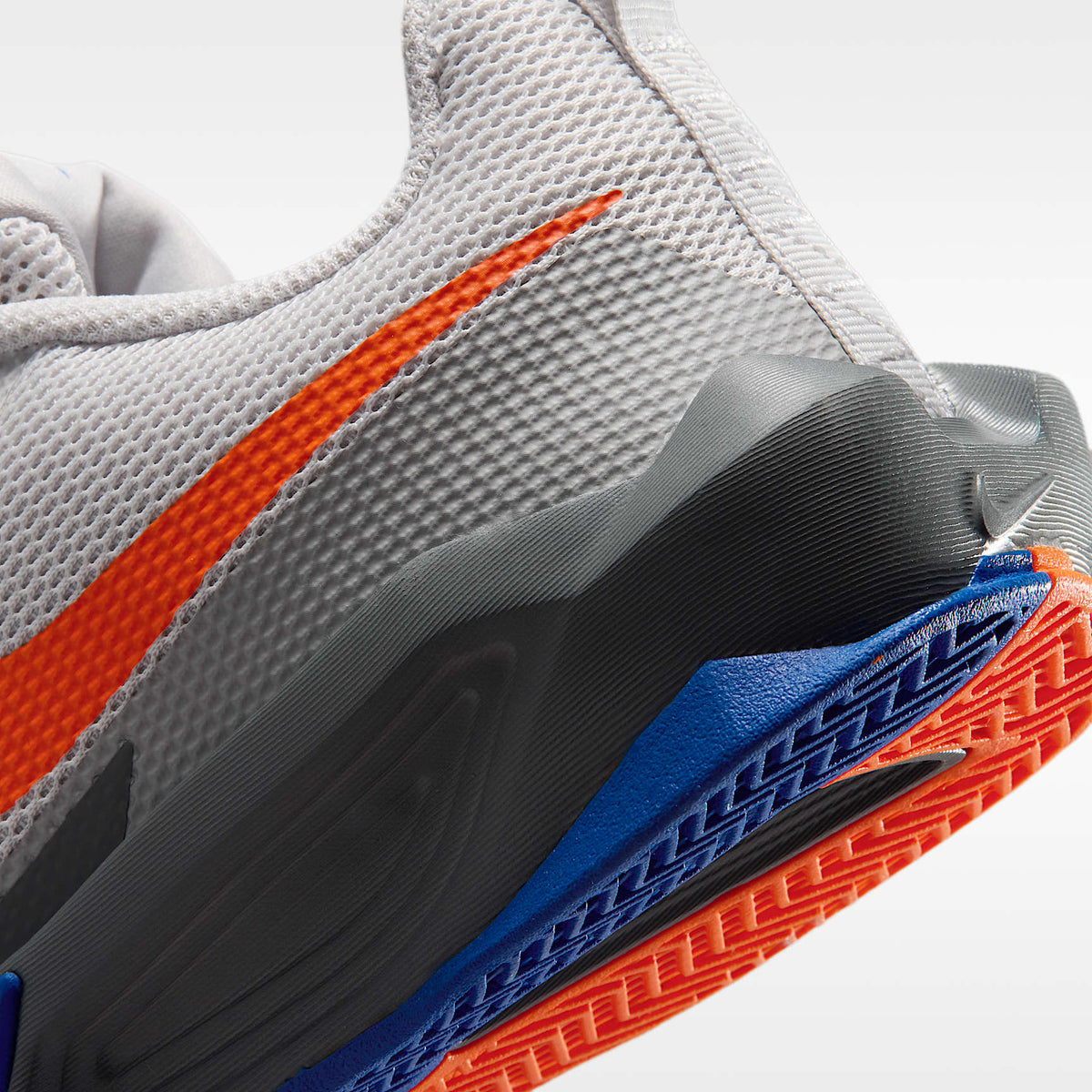 Nike S.T. Dynamite – Gris vasto/Gris humo claro/Gris humo/Naranja seguridad – vista 8