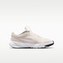 Nike Star Runner 5 – Tinte platino/Negro/Oro metalizado – vista 3