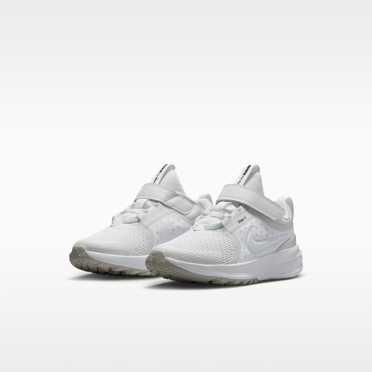 Nike Star Runner 5 – Blanco cumbre/Negro/Blanco – vista 5