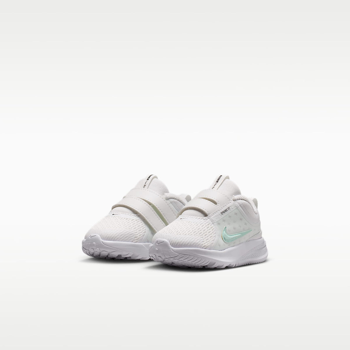 Nike Star Runner 5 – Blanco cumbre/Negro/Verde ligero/Verde ártico – vista 5