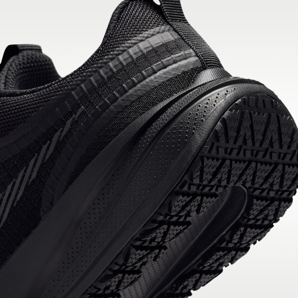 Nike Star Runner Utility – Negro/Antracita – vista 8