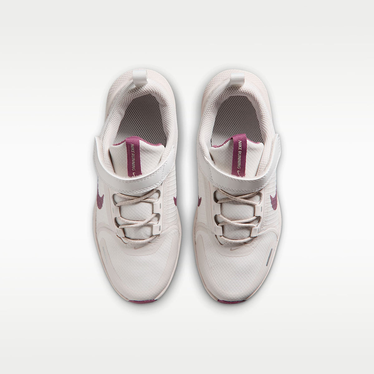 Nike Star Runner Utility – Blanco cumbre/Fantasma/Crema II/Rosa humo – vista 4