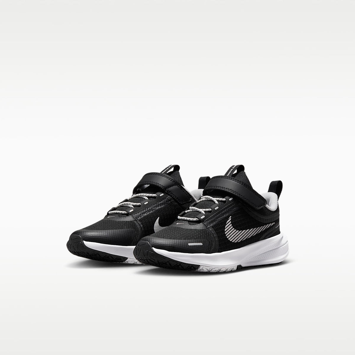 Nike Star Runner Utility – Negro/Antracita/Blanco – vista 5