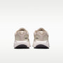 Nike Stellar Ride – Crema II/Leche de coco/Punta de Lápiz/Rosa humo – vista 6
