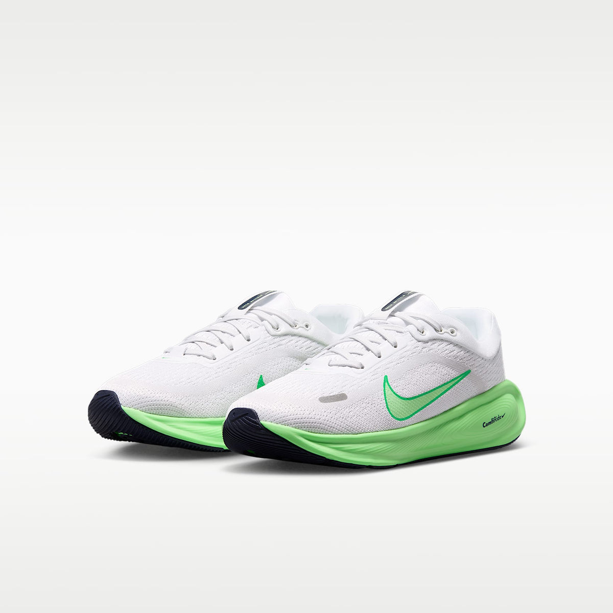 Nike Stellar Ride – Blanco/Polvo fotón/Verde chispa/Verde ilusión – vista 5