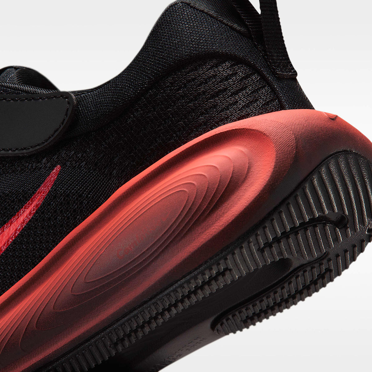 Nike Stellar Ride – Negro/Gris azulado/Rojo universitario/Rojo órbita – vista 8