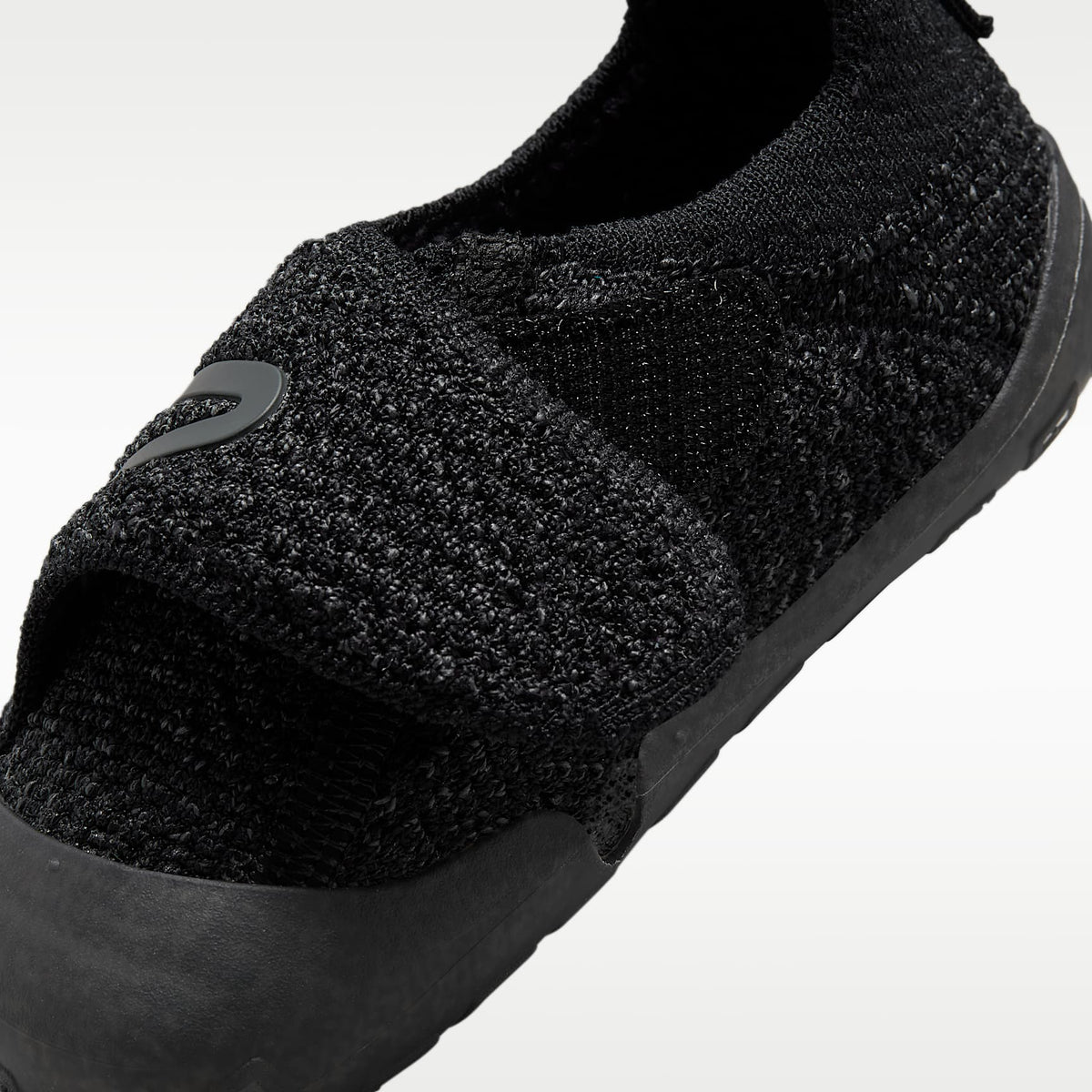 Nike Swoosh 1 – Negro/Antracita – vista 8