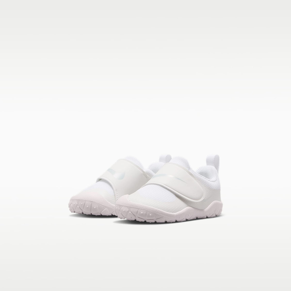 Nike Swoosh 1 Essential – Blanco/Blanco cumbre/Platino puro – vista 5