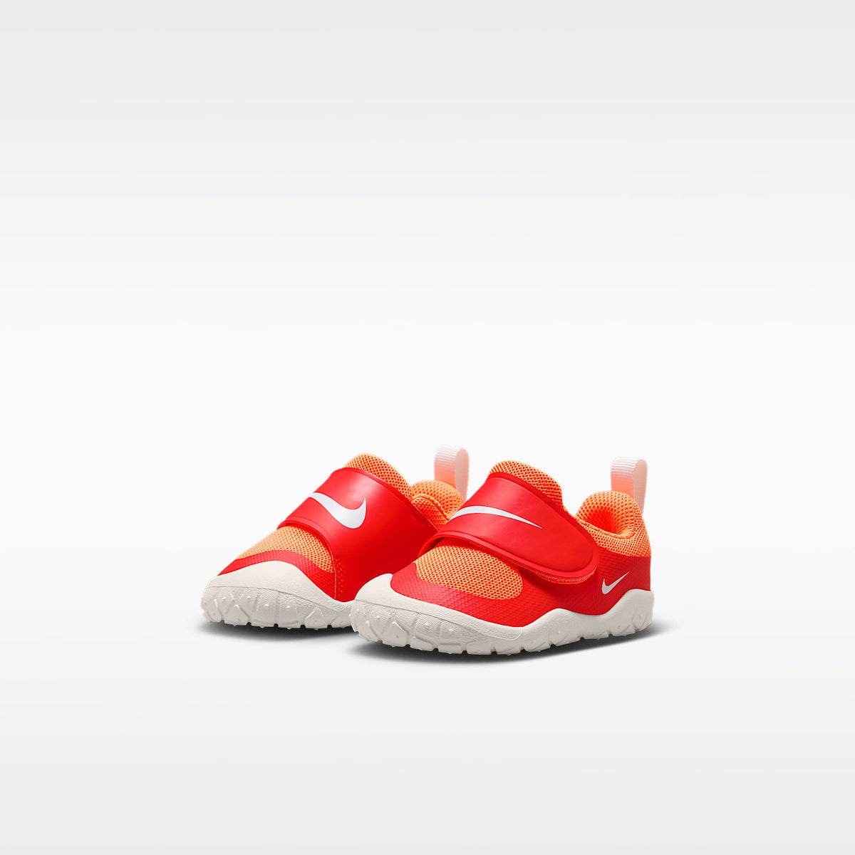 Nike Swoosh 1 Essential – Rojo picante/Naranja total/Vela – vista 5