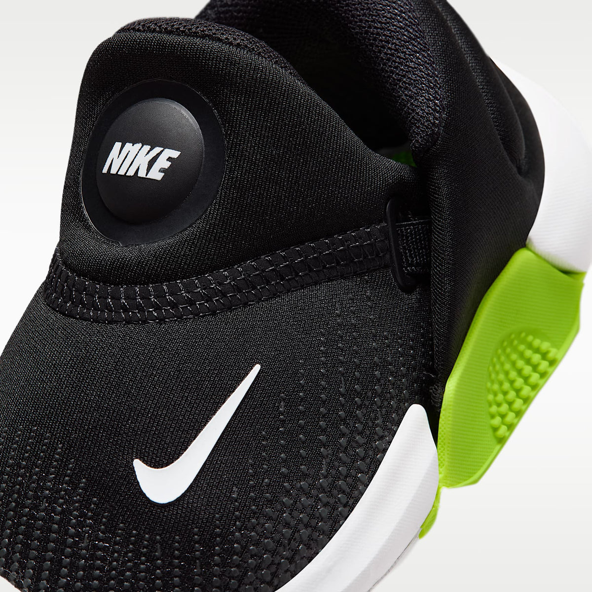 Nike Swoosh Go – Negro/Volt/Antracita/Blanco – vista 7