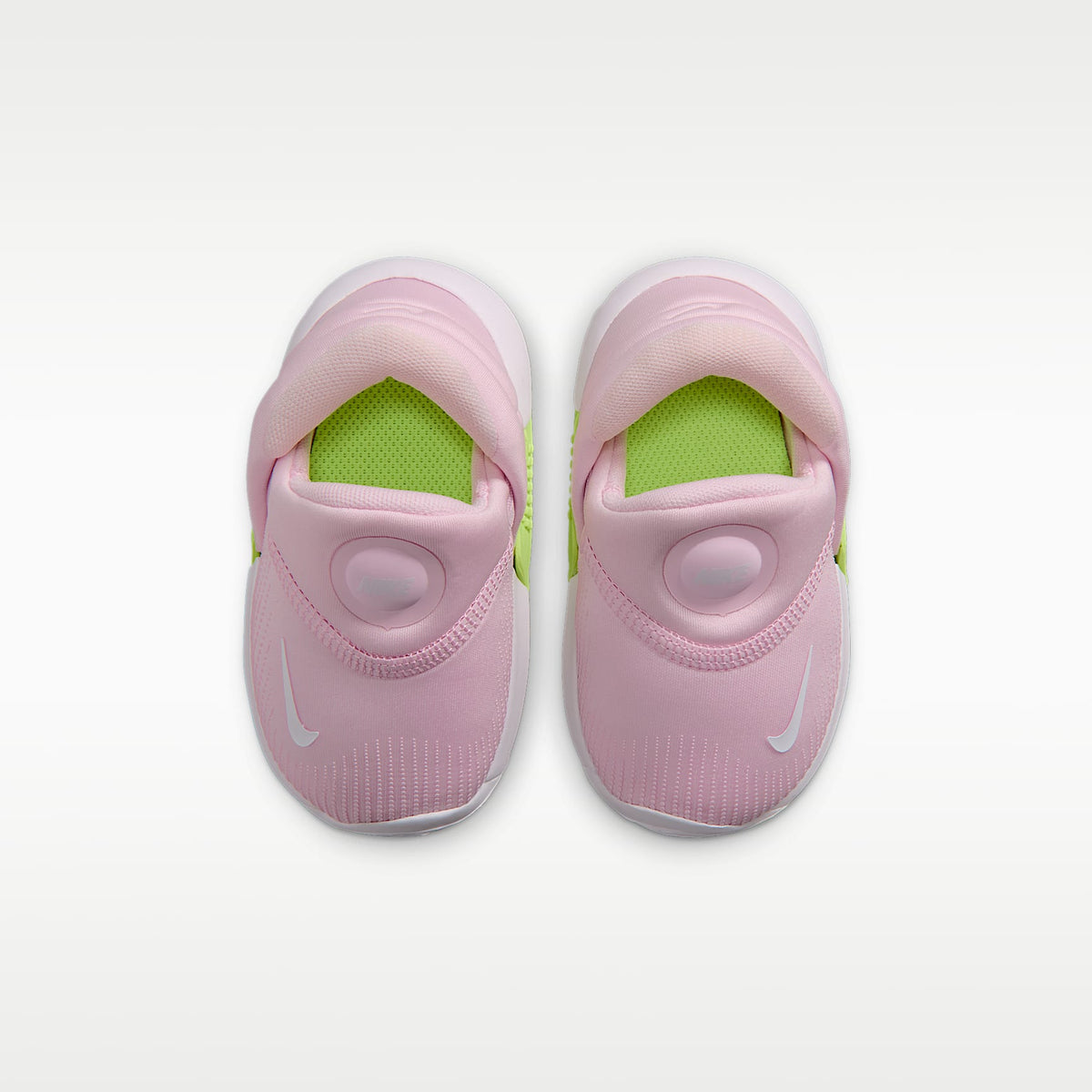 Nike Swoosh Go – Espuma rosa/Volt/Voltio ligero/Vela – vista 4