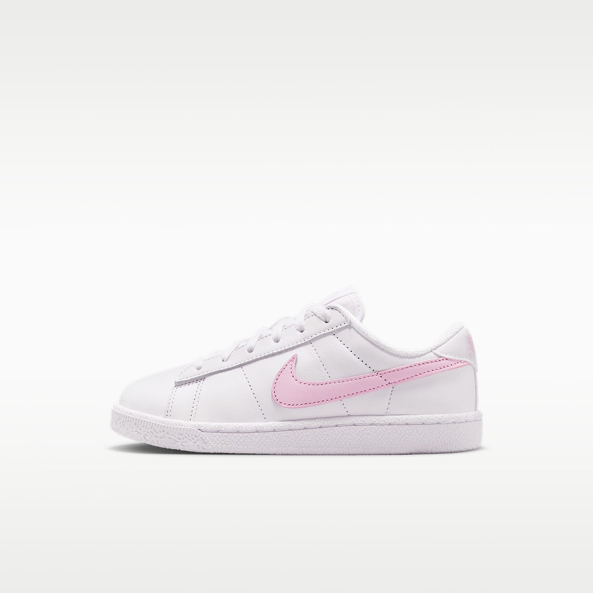 Nike Tennis Classic – Blanco/Espuma rosa – vista 1