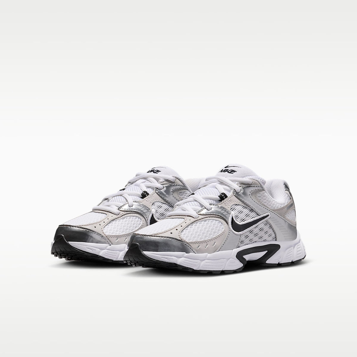 Nike V5 RNR – Blanco/Gris vasto/Gris universitario/Negro – vista 5