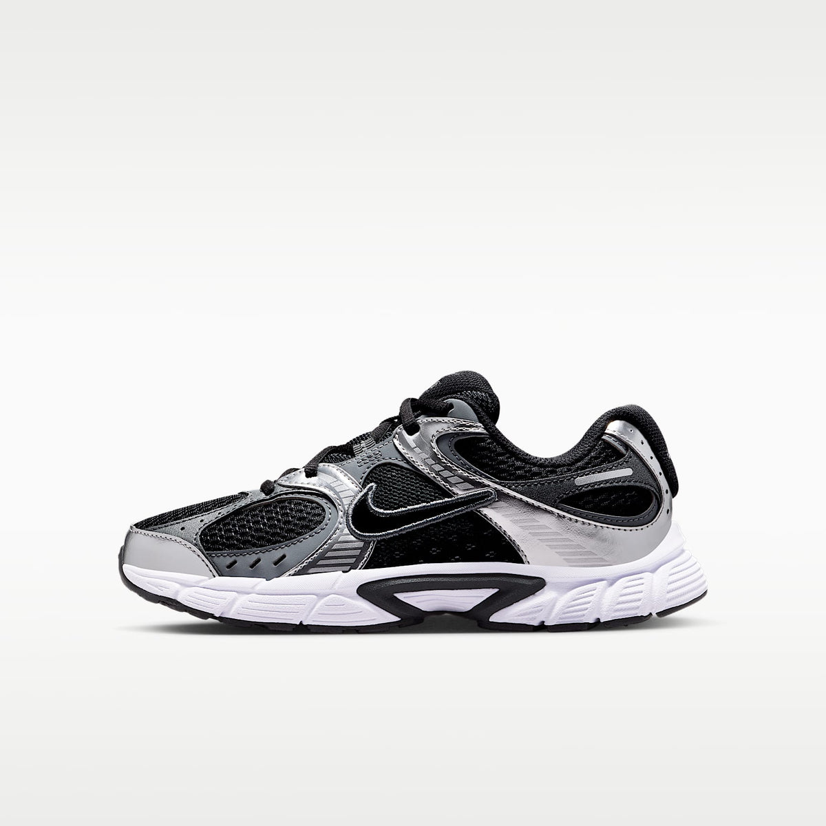 Nike V5 RNR – Negro/Antracita/Gris humo/Negro – vista 1
