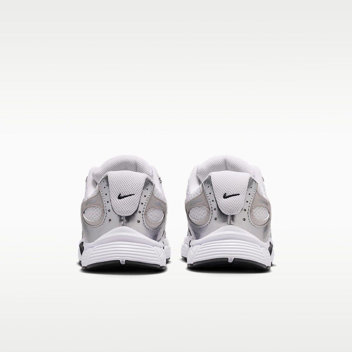 Nike V5 RNR – Blanco/Gris vasto/Gris universitario/Negro – vista 6