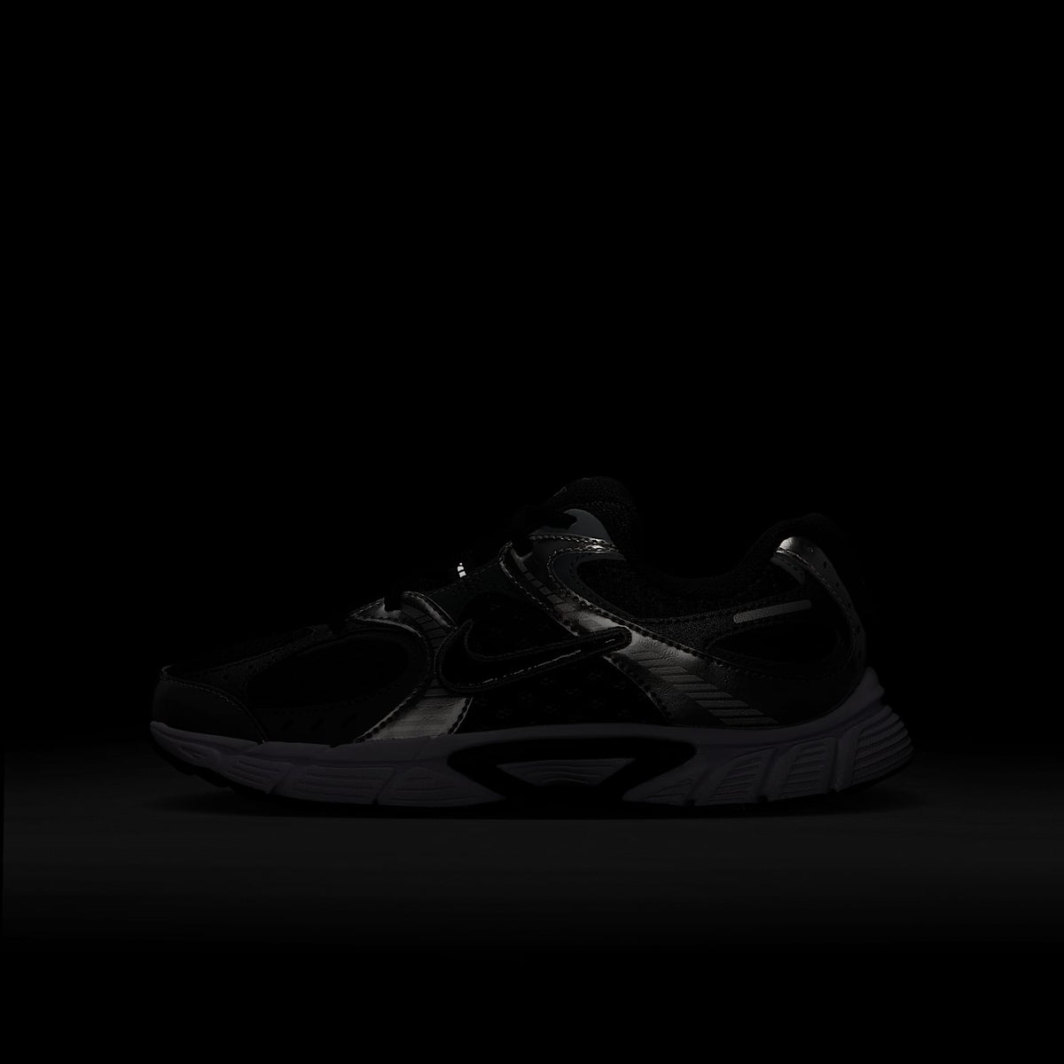 Nike V5 RNR – Negro/Antracita/Gris humo/Negro – vista 9