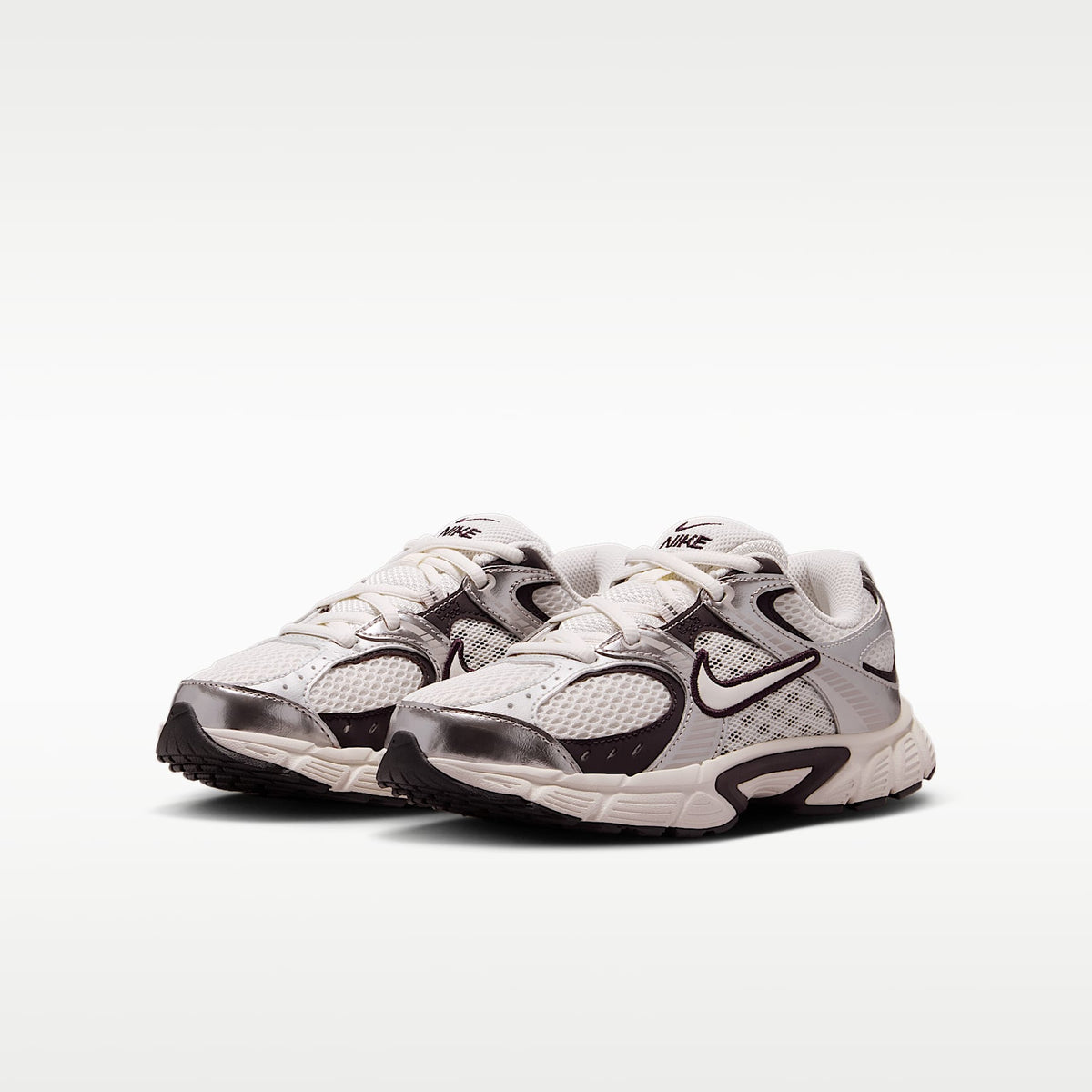 Nike V5 RNR – Fantasma/Gris partícula/Burdeos ceniza/Fantasma – vista 5