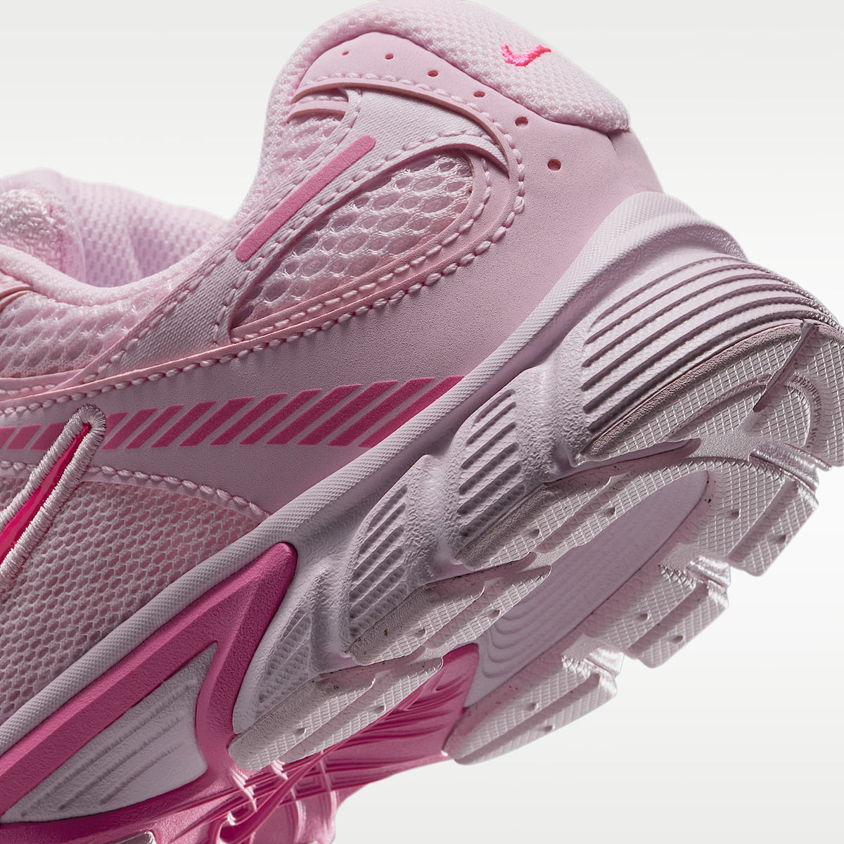 Nike V5 RNR – Espuma rosa/Rosa paleta/Hiperrosa – vista 8