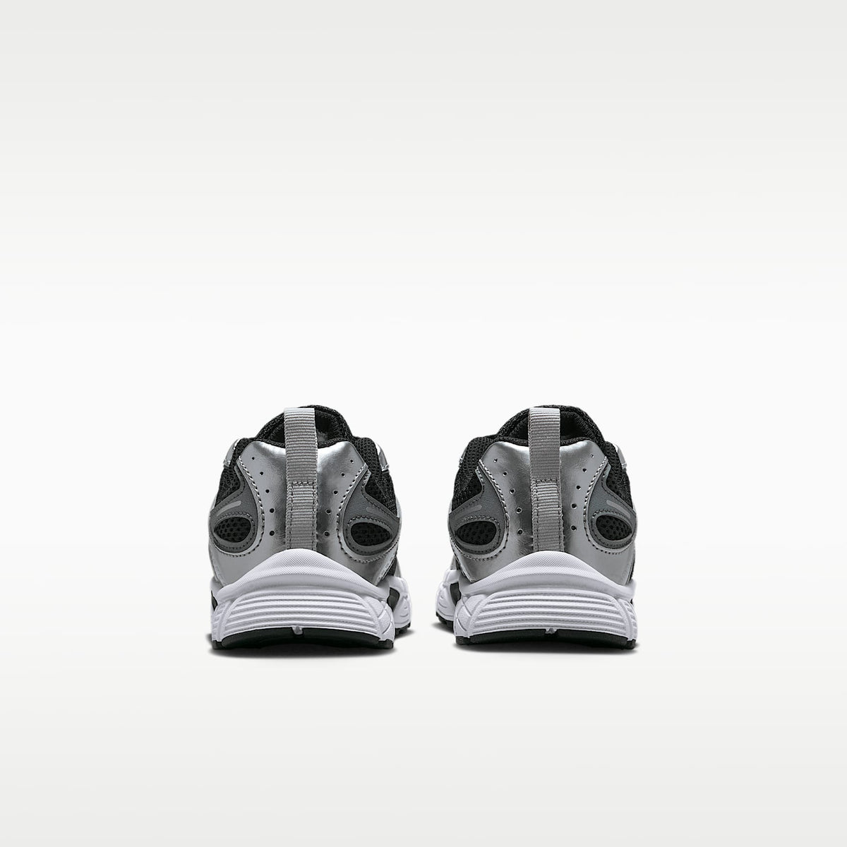 Nike V5 RNR – Negro/Antracita/Gris humo/Negro – vista 6