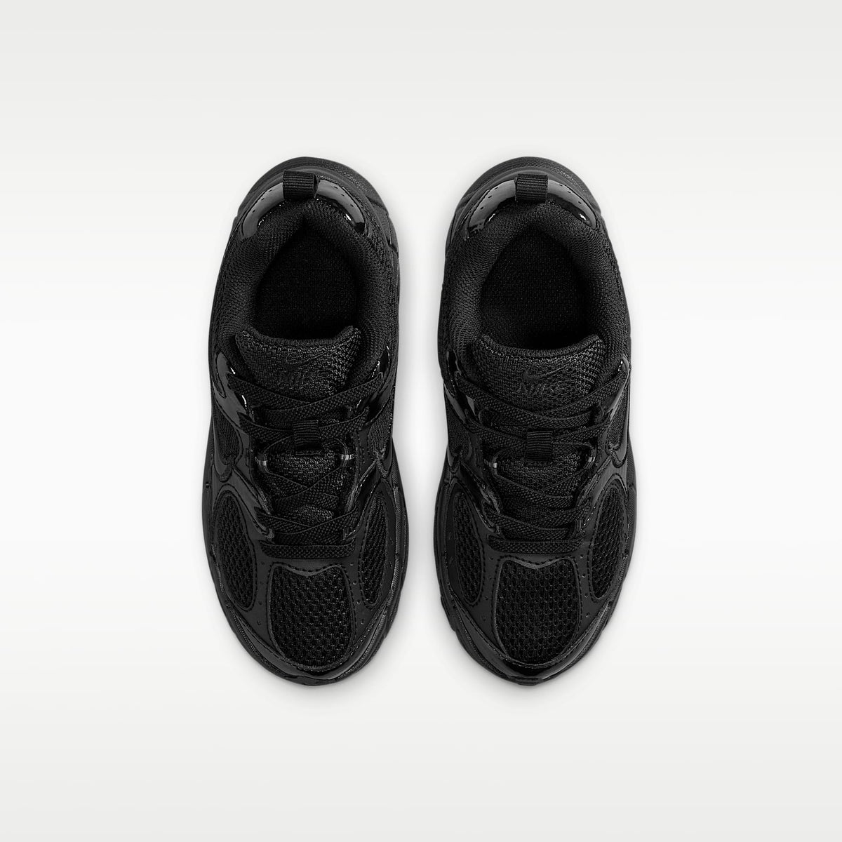 Nike V5 RNR – Negro/Antracita/Negro – vista 4