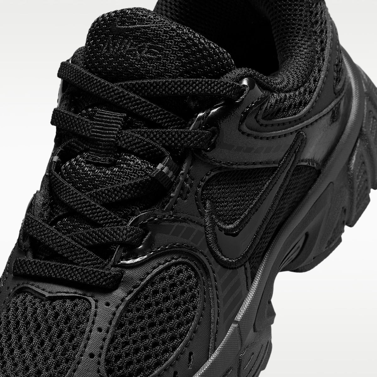 Nike V5 RNR – Negro/Antracita/Negro – vista 7