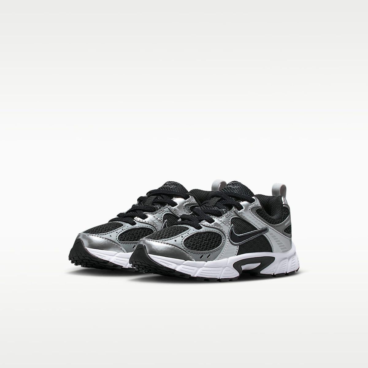 Nike V5 RNR – Negro/Antracita/Gris humo/Negro – vista 5