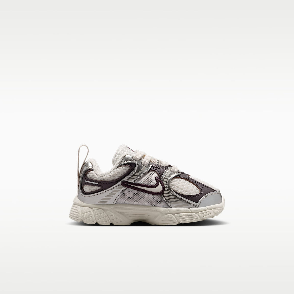 Nike V5 RNR – Fantasma/Gris partícula/Burdeos ceniza/Fantasma – vista 3