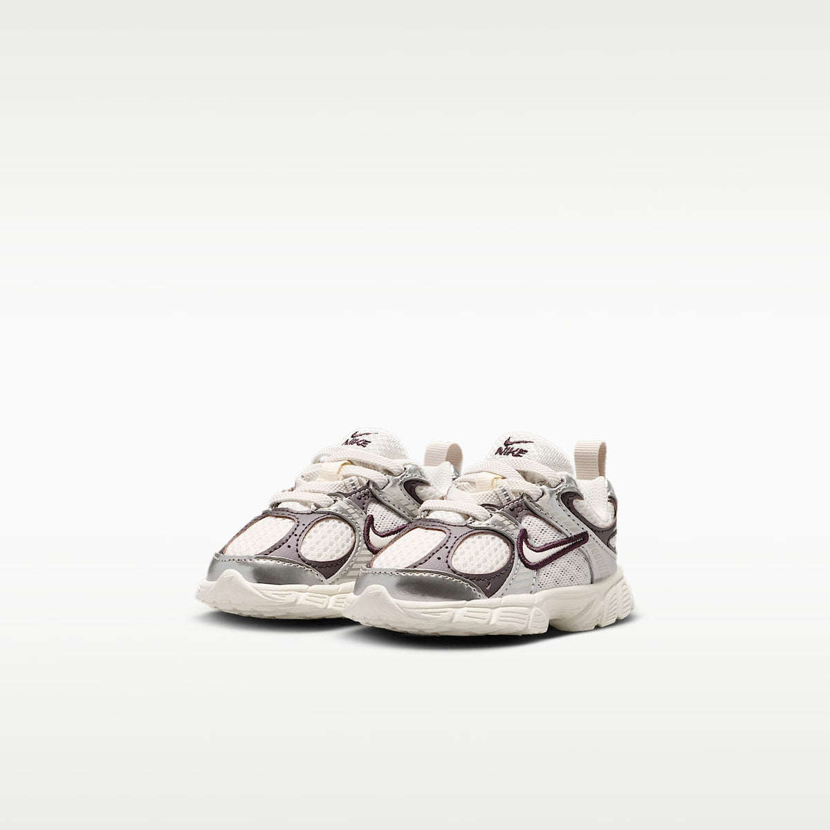 Nike V5 RNR – Fantasma/Gris partícula/Burdeos ceniza/Fantasma – vista 5