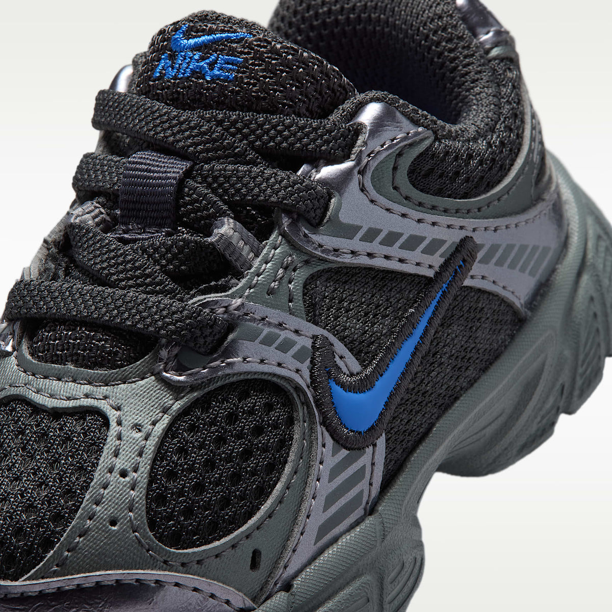 Nike V5 RNR – Antracita/Gris azulado metálico/Gris humo/Azul cristal – vista 7