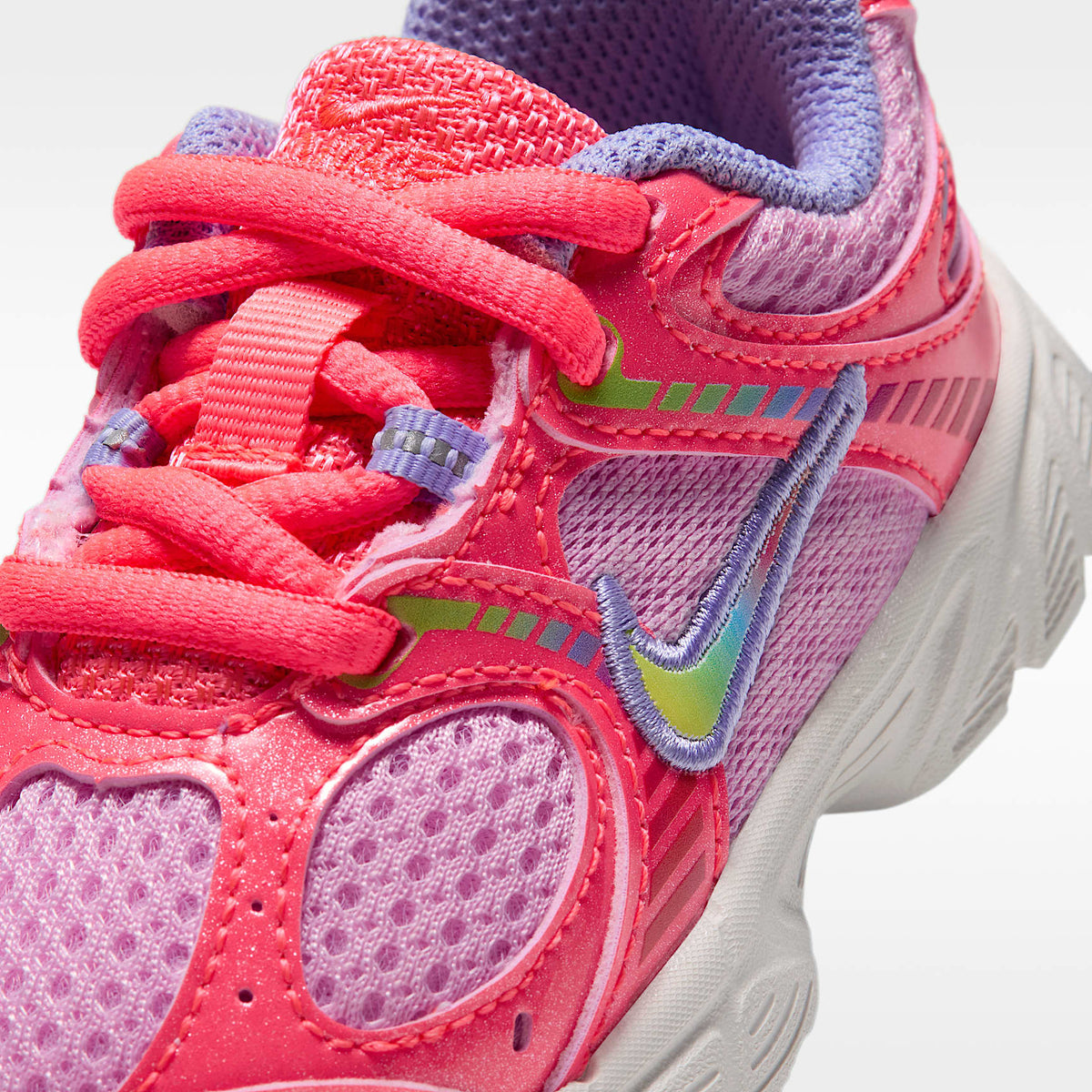 Nike V5 RNR – Ponche cálido/Rosa amanecer/Cardo claro/Multicolor – vista 7