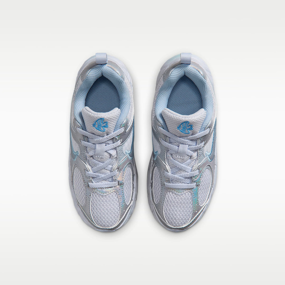 Nike V5 RNR – Gris fútbol/Azul militar claro/Azul fútbol – vista 4