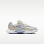 Nike V5 RNR SE – Blanco cumbre/Polvo fotón/Cardo claro/Blanco cumbre – vista 3