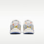 Nike V5 RNR SE – Blanco cumbre/Polvo fotón/Cardo claro/Blanco cumbre – vista 6