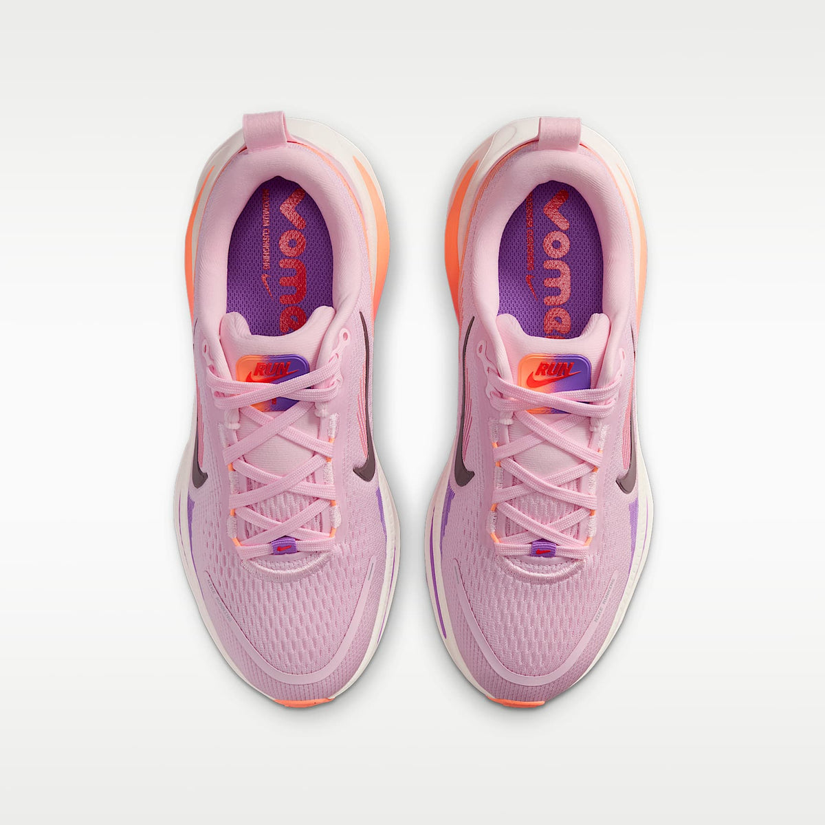 Nike Vomero 18 – Espuma rosa/Violeta brillante/Vela/Tatuaje – vista 4