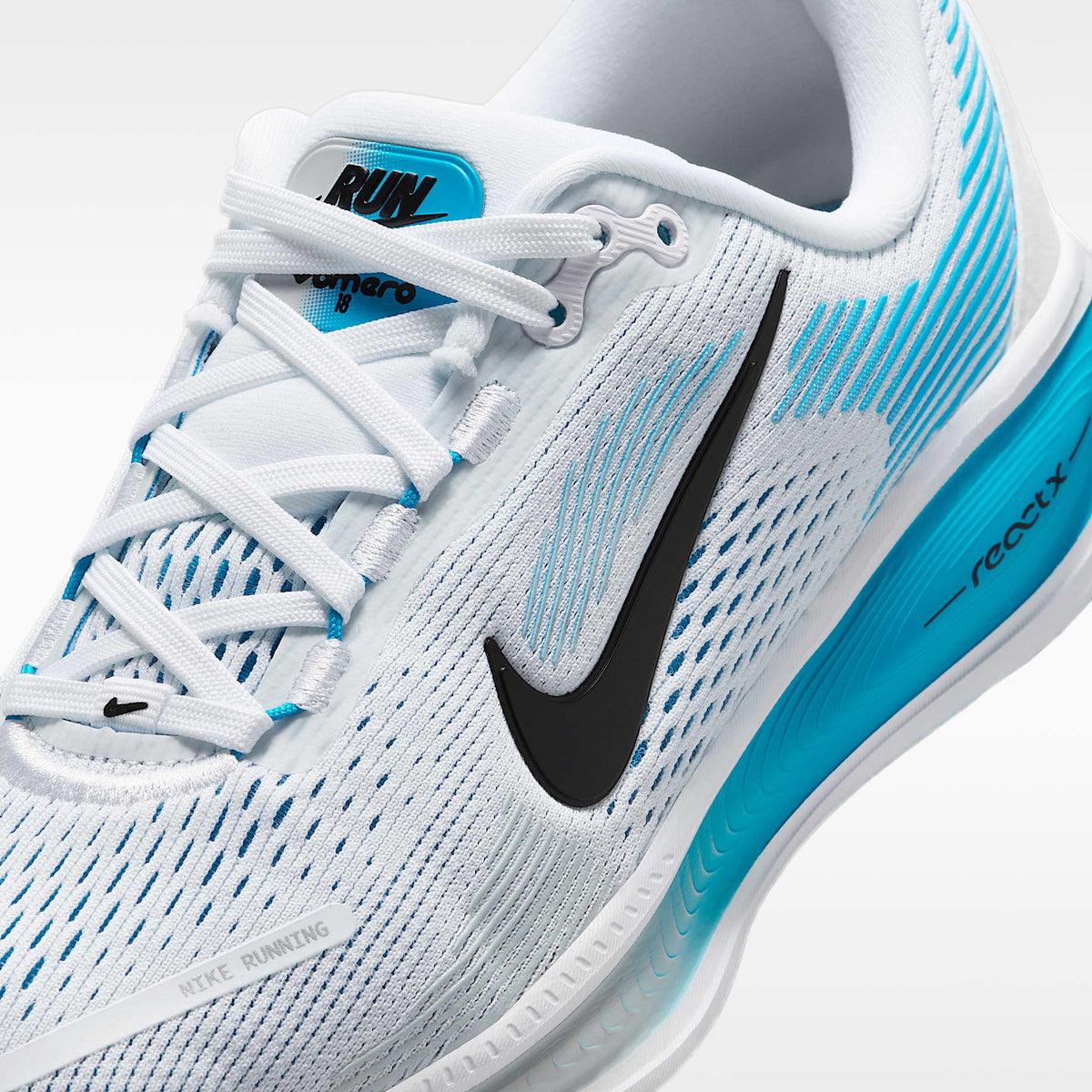 Nike Vomero 18 – Blanco/Negro/Platino puro/Azul héroe – vista 7