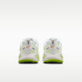 Nike Vomero 18 – Blanco/Volt/Voltio ligero/Negro – vista 6