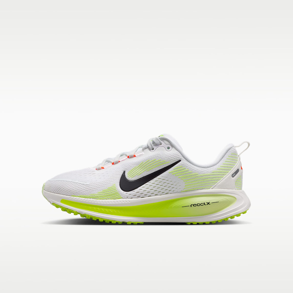Nike Vomero 18 – Blanco/Volt/Voltio ligero/Negro – vista 1