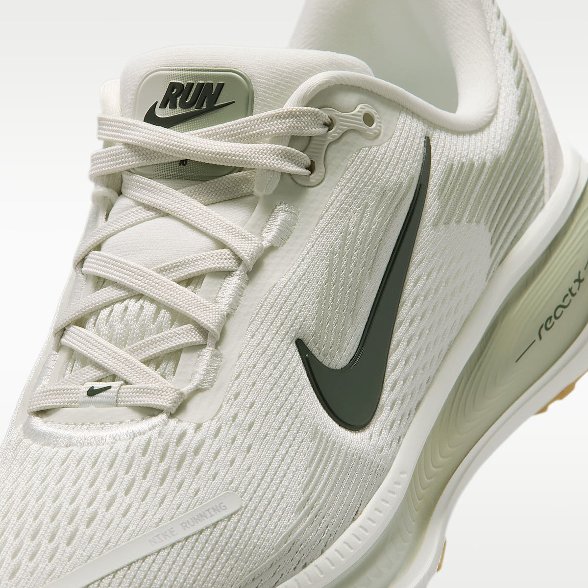 Nike Vomero 18 – Halo pícea/Horizonte jade/Plata claro/Abeto negro – vista 7