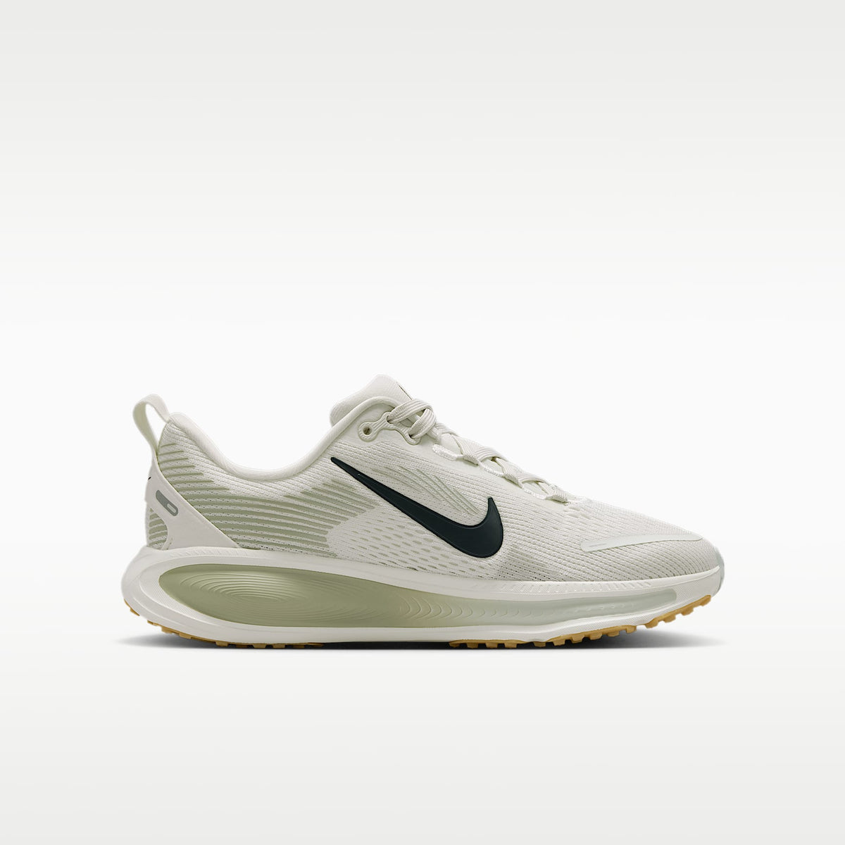 Nike Vomero 18 – Halo pícea/Horizonte jade/Plata claro/Abeto negro – vista 3