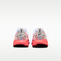Nike Vomero 18 – Blanco/Azul carrera/Rosa atómico/Negro – vista 6