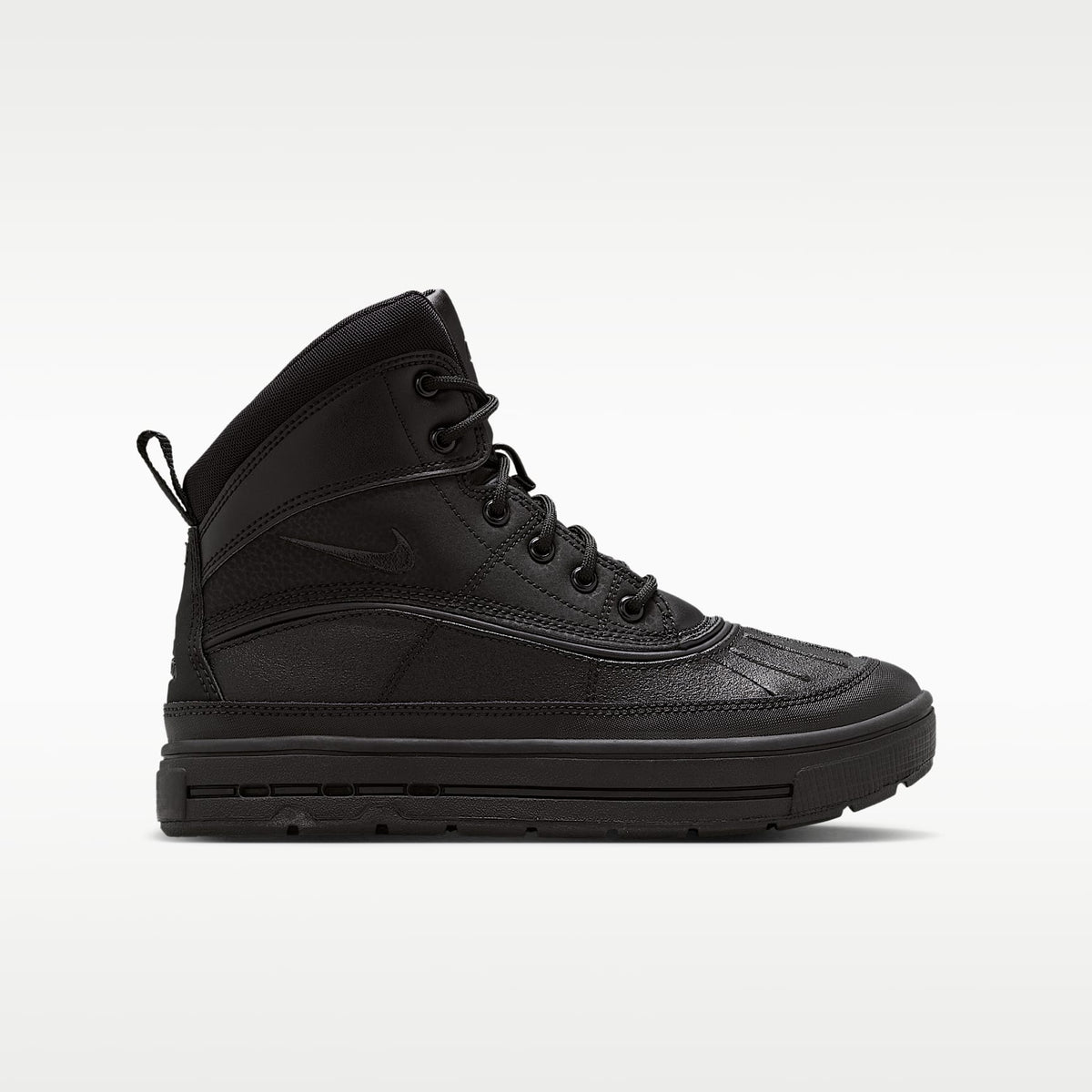 Nike Woodside 2 High – Negro/Negro/Negro – vista 3