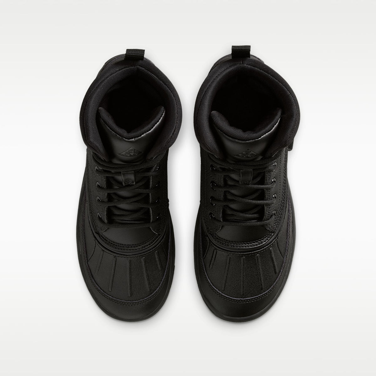 Nike Woodside 2 High – Negro/Negro/Negro – vista 4