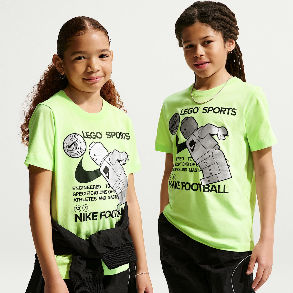 Playera para niños talla grande Nike x LEGO® Collection – Lima líquida claro – vista 1